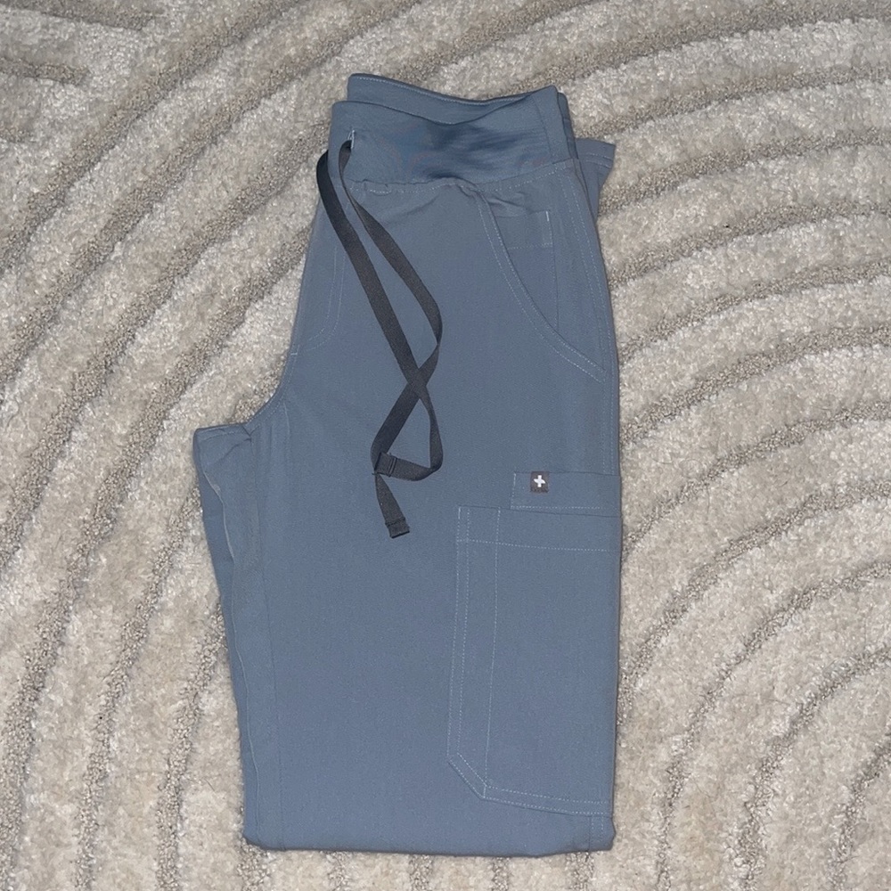 Figs dusty blue Yola scrubs